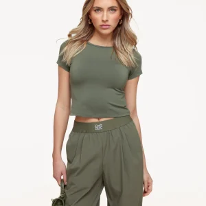 Army Groene O&K Basic Cropped SS - Top