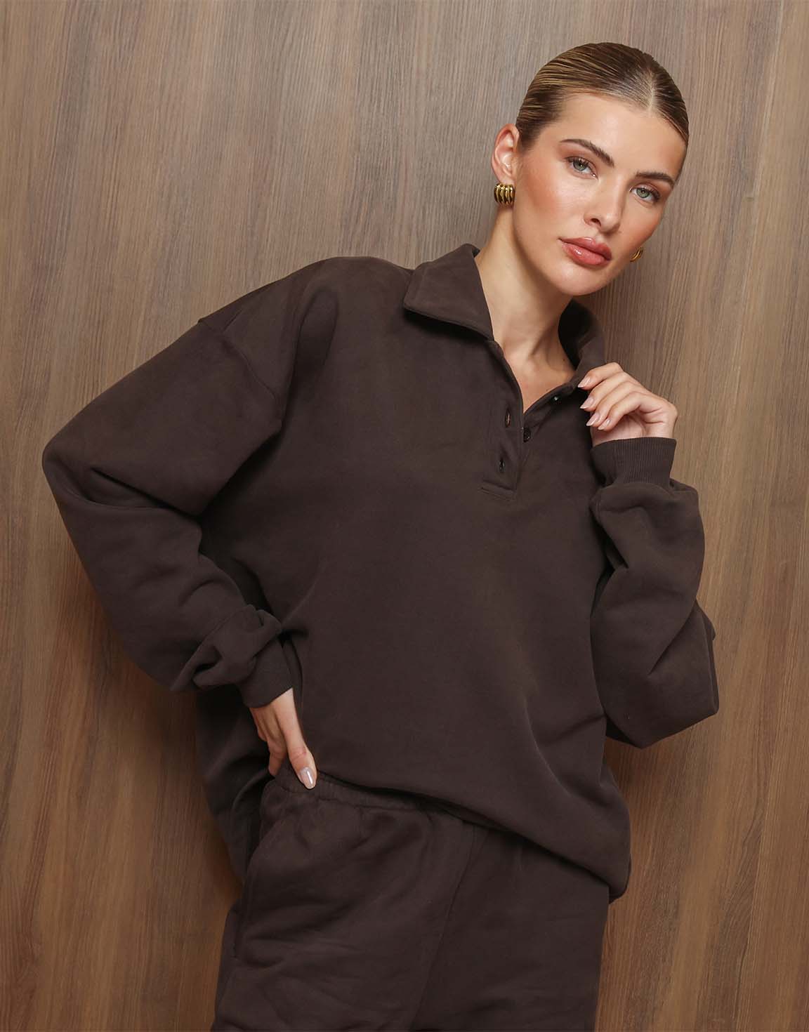 Donkerbruine Knopen LS Jogging - Trui - Image 8