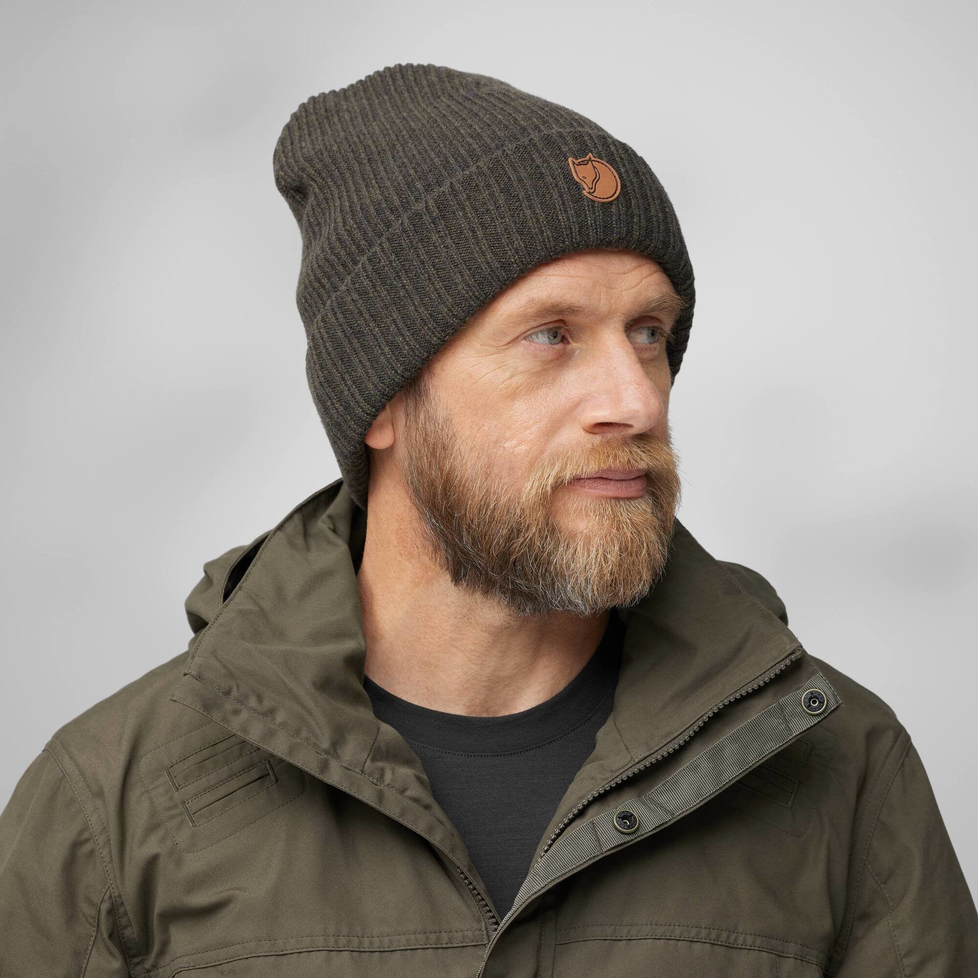 Fjällräven Sörmland Reversible Beanie, dark olive - Image 7