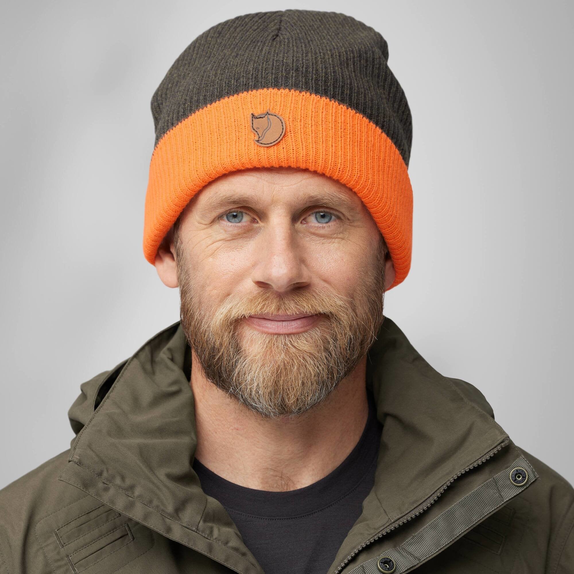 Fjällräven Sörmland Reversible Beanie, dark olive - Image 9